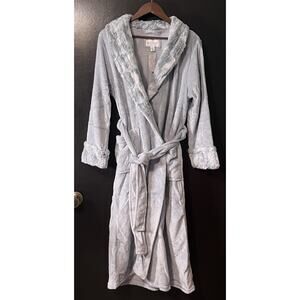 NWT Carole Hochman Women’s Plush Long L/S Tie Robe Size M Light Blue